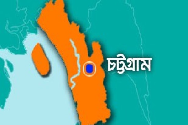 পুলিশি অভিযানে গ্রেফতার ৫৯, মদ-ইয়াবা উদ্ধার