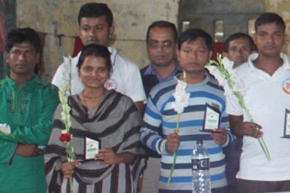 বাগেরহাটে কৃতি শিক্ষার্থীদের সম্বর্ধনা