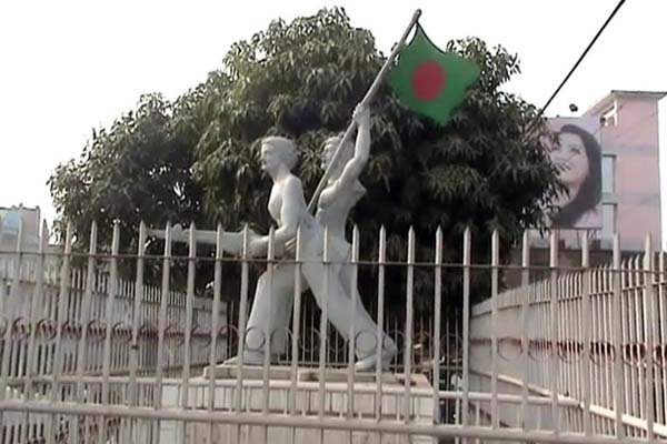 বিজয়ের ২ দিন পর হানাদারমুক্ত হয় নওগাঁ