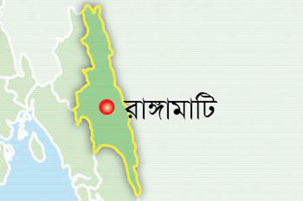 জেএসএসের ডাকে সড়ক ও নৌপথ অবরোধ চলছে