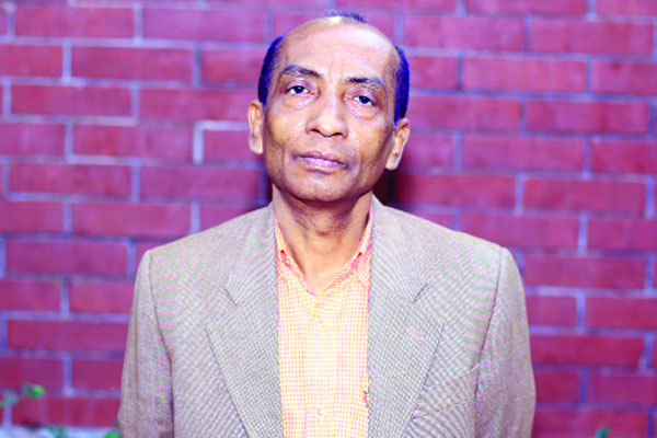আমার পকেট খালি ছিল : মুজিব পরদেশী