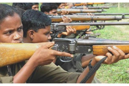 মাও দমনে বিশেষ স্কোয়াড গঠন করছে পশ্চিমবঙ্গ