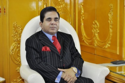'একাত্তরে পাকিস্তানি আর্মিদের কাছে বন্দি ছিলাম'