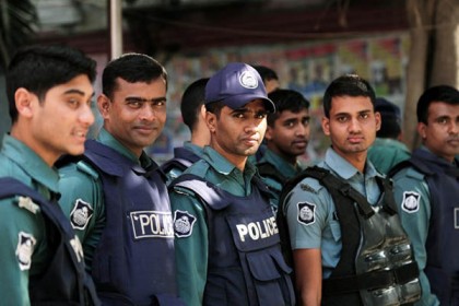 অপরাধী পুলিশ সদস্যদের কঠোর শাস্তি নিশ্চিত করার সুপারিশ