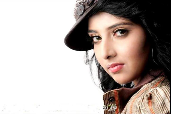 পড়শীর নতুন পরিচয়