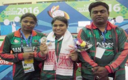 ভারোত্তোলনে সাথীর রৌপ্য জয়