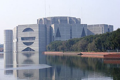 সংসদে ফের চাকরির বয়সসীমা ৩৫ করার দাবি