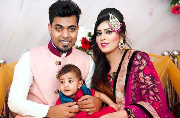 ফের ঘর ভাঙলো আরফিন রুমির