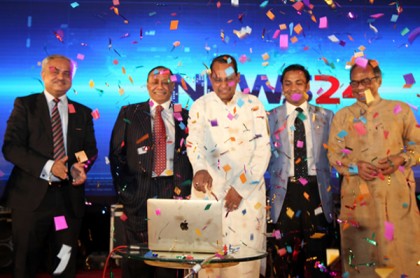 নিউজ টোয়েন্টিফোর'র লোগো উন্মোচন