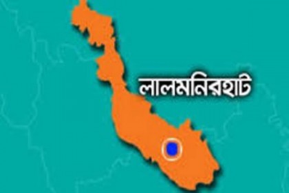 স্কুলছাত্রকে মারধরের অভিযোগে যুবক আটক