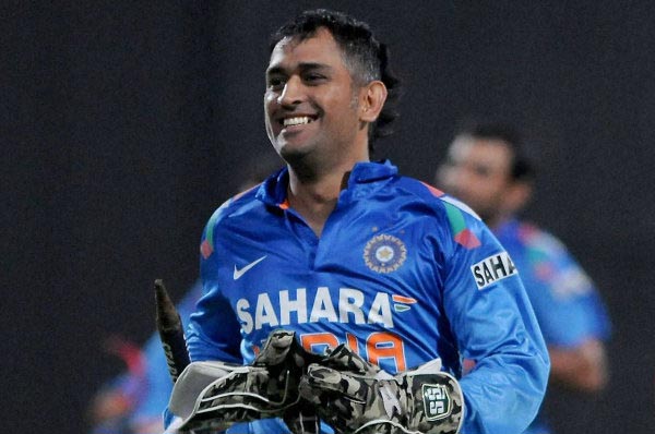 অবসরের কথা ভাবছেন না ধোনি