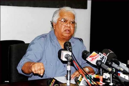 'দুই নেত্রীকে এক টেবিলে বসা দরকার' 