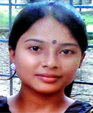স্ত্রীকে হত্যার পর লাশ ঝুলিয়ে রাখার অভিযোগ