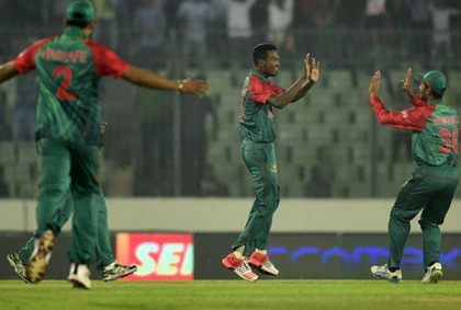 শুরুতেই শিখর ধাওয়ানের বিদায়