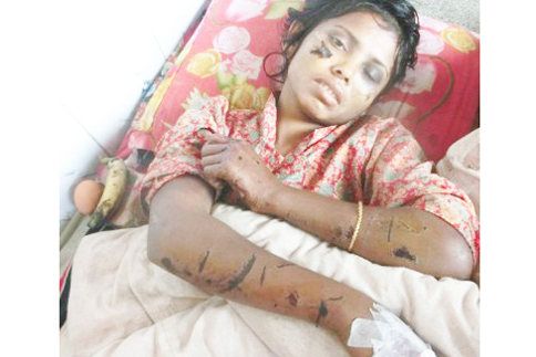 ঝিনাইদহে গৃহবধূকে সাতদিন আটকে রেখে পাশবিক নির্যাতন