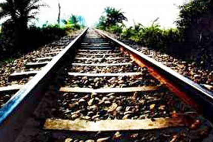 রাজধানীতে ট্রেনে কাটা পড়ে একজনের মৃত্যু