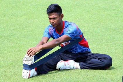 মুস্তাফিজের এশিয়া কাপ শেষ, ফিরছেন তামিম 