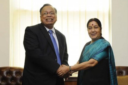 সুষমা স্বরাজের সঙ্গে বাংলাদেশের পররাষ্ট্রমন্ত্রীর সাক্ষাৎ