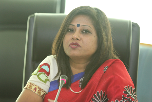 এক পক্ষের উন্নয়নে সমাজ টিকবে না: জিনাত হুদা