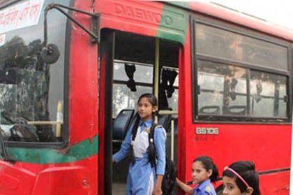 মন্ত্রির কথামতো বাস পেল শতাব্দী