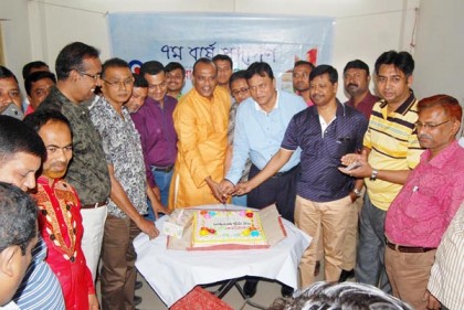 খুলনায় বাংলাদেশ প্রতিদিনের প্রতিষ্ঠাবার্ষিকী উদযাপিত
