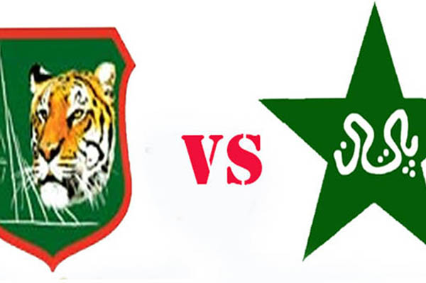 টসে জিতে ব্যাটিংয়ে পাকিস্তান