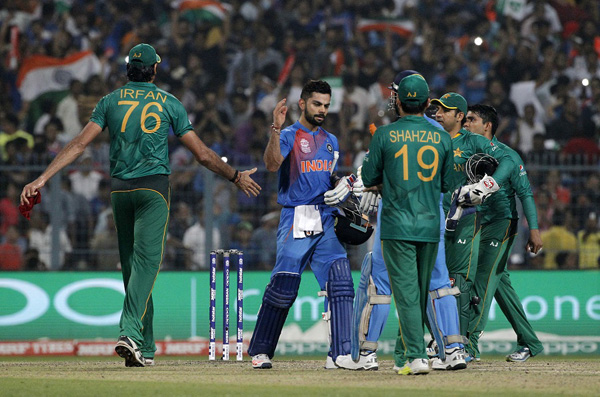 পাকিস্তানকে উড়িয়ে দিল ভারত
