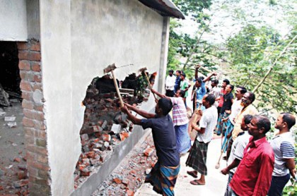 করতোয়া নদীর অবৈধ দখলদারদের উচ্ছেদ শুরু