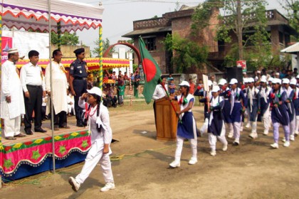 স্বাধীনতা দিবসে মোরেলগঞ্জে পালিত হচ্ছে নানা কর্মসূচি
