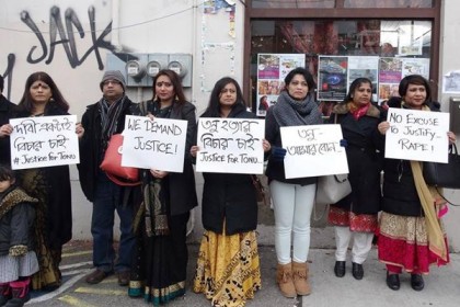 
তনু হত্যার প্রতিবাদে টরন্টোতে মানববন্ধন     
