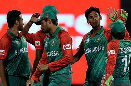 দশ ওভার শেষে কিউইদের সংগ্রহ ৫৯/২