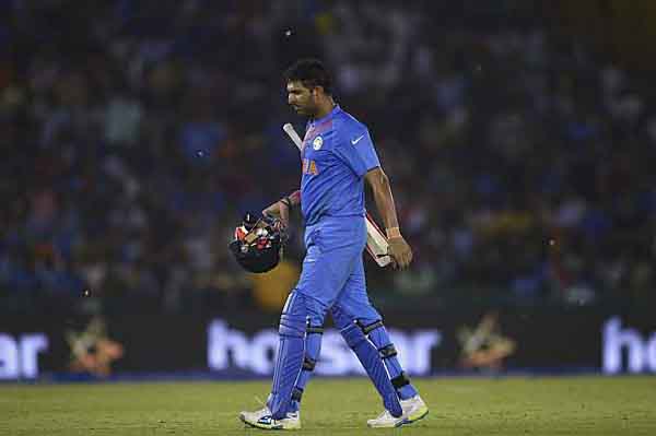 ইনজুরিতে বিশ্বকাপ শেষ যুবরাজের