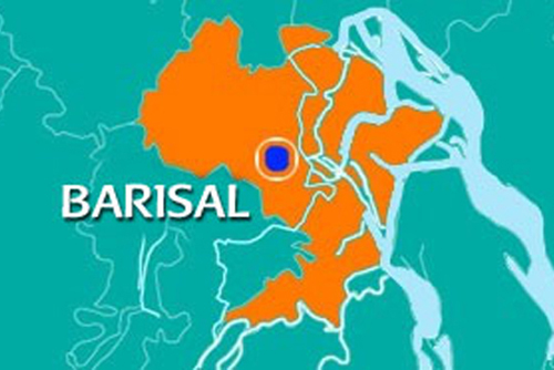 নৌকা ডুবে ব্যবসায়ী নিখোঁজ