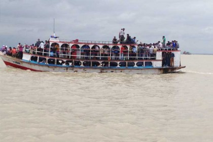 বরিশালের অভ্যন্তরীণ রুটে ছোট লঞ্চ চলাচলে নিষেধাজ্ঞা
