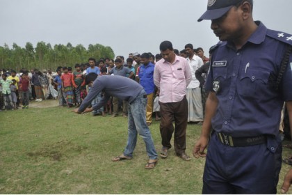 ইমরান এইচ সরকারের চাচাতো ভাইকে হত্যা