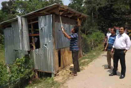 লামায় অবৈধ দখলদার উচ্ছেদ