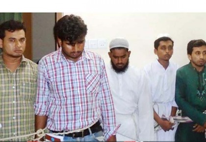 গৌরনদীতে জাবি শিবিরের সভাপতিসহ আটক ১৪