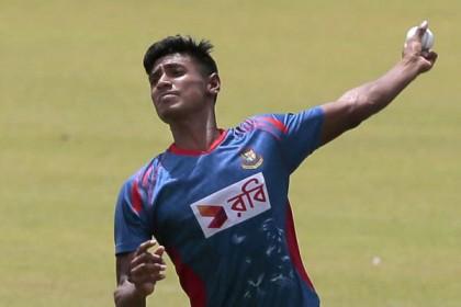 যেভাবে 'কাটার' হলেন মুস্তাফিজ
