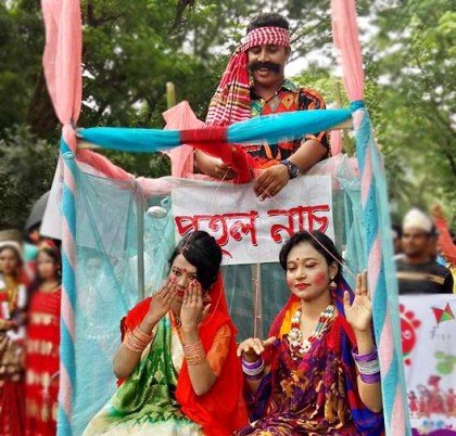 বর্ণিল আয়োজনে কুমিল্লায়  বাংলা নববর্ষ পালিত