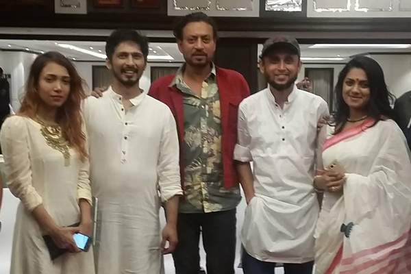 ঢাকা ছাড়লেন ইরফান খান