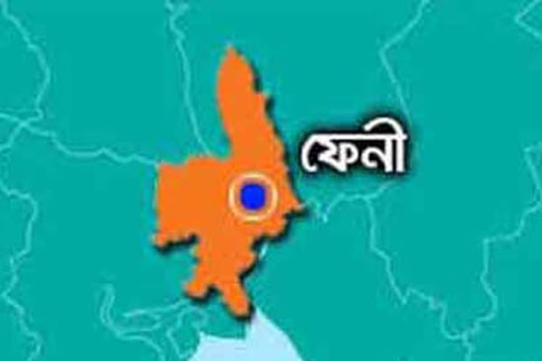 মাদ্রাসাছাত্রকে ফ্যানে ঝুলিয়ে পেটালেন শিক্ষক