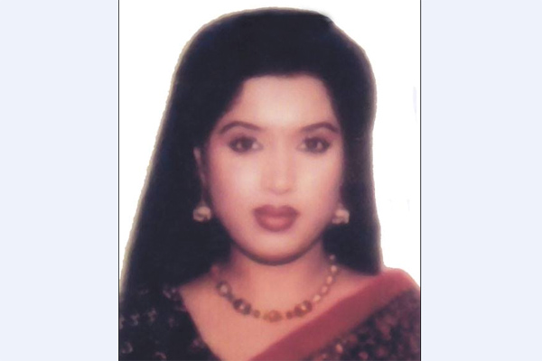 অর্থের অভাবে অভিনেত্রী শুভ্রার চিকিৎসা বন্ধ