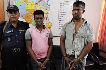 সিসি ক্যামেরার ফুটেজ দেখে ডাকাত আটক