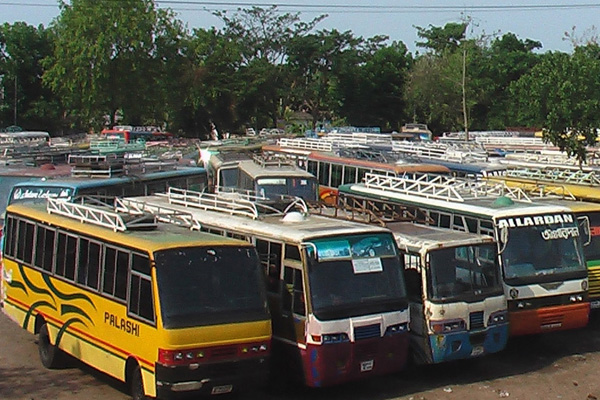 রাজশাহীতে হঠাৎ পরিবহন ধর্মঘটের ডাক