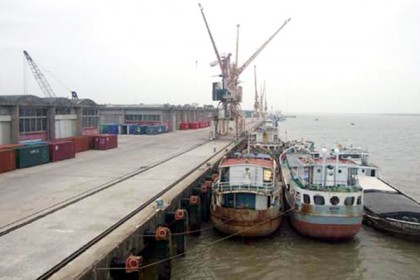 অচল মংলা বন্দর, বিপাকে আমদানিকারকরা