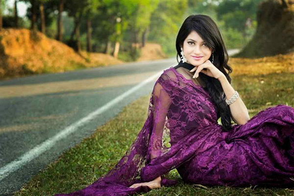 একবছর আগেই বিয়ে হয় নাদিয়ার!