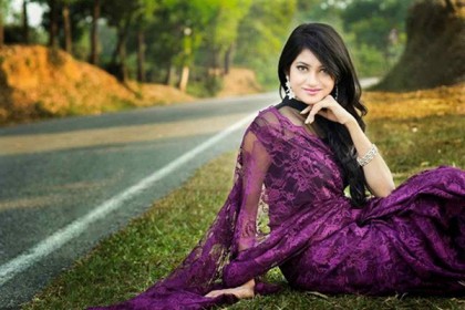 একবছর আগেই বিয়ে হয় নাদিয়ার!