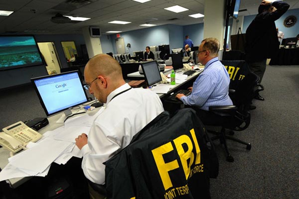 বিশ্বের সব কম্পিউটার হ্যাক করতে পারবে FBI!