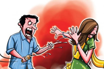 এসিড হামলা রুখতে বাংলাদেশকে অনুকরণের পরামর্শ দিল্লি কমিশনের