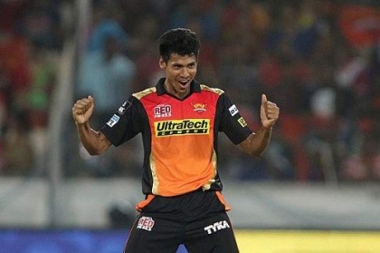 এবার মুরালিধরনের মুখে মুস্তাফিজ বন্দনা